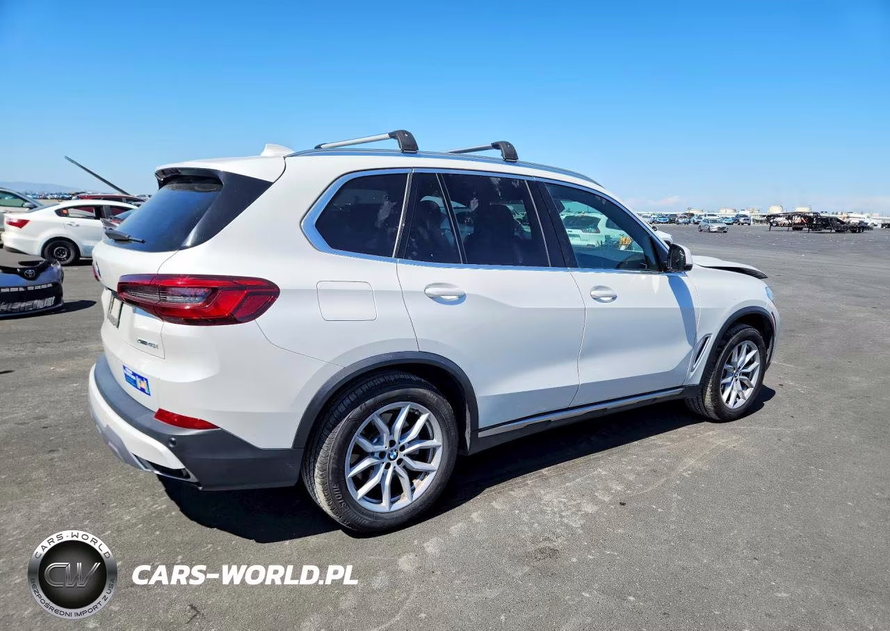 2019 BMW X5 xDrive40I VIN:5UXCR6C58KLL03962 - 3