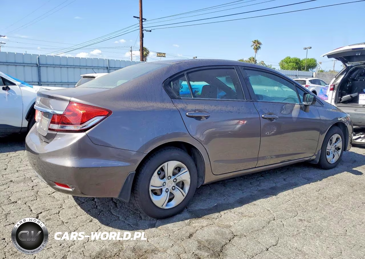 2015 Honda Civic VIN:19XFB2F57FE101104 - 3