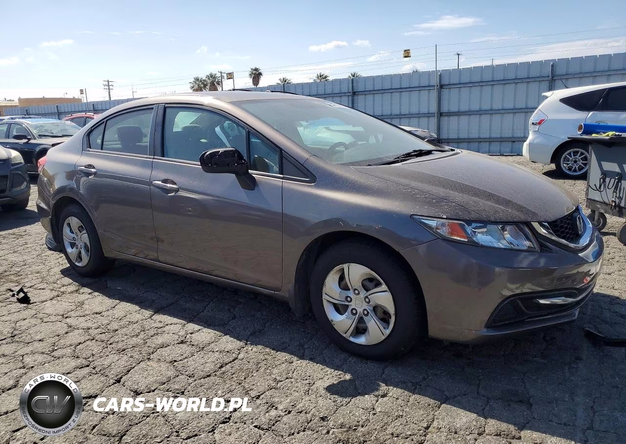 2015 Honda Civic VIN:19XFB2F57FE101104 - 4
