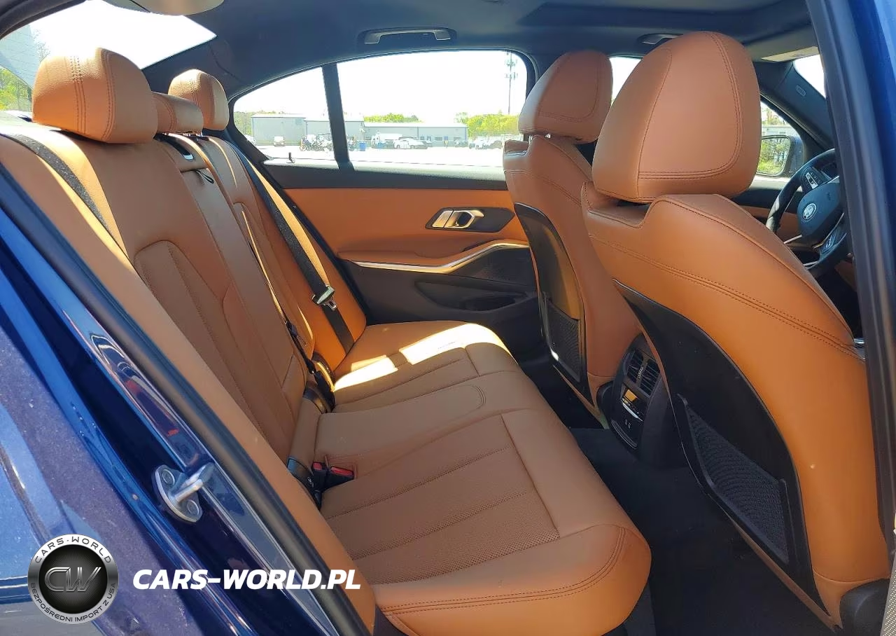 2023 BMW 330Xi VIN:3MW89FF01P8D61060 - 10
