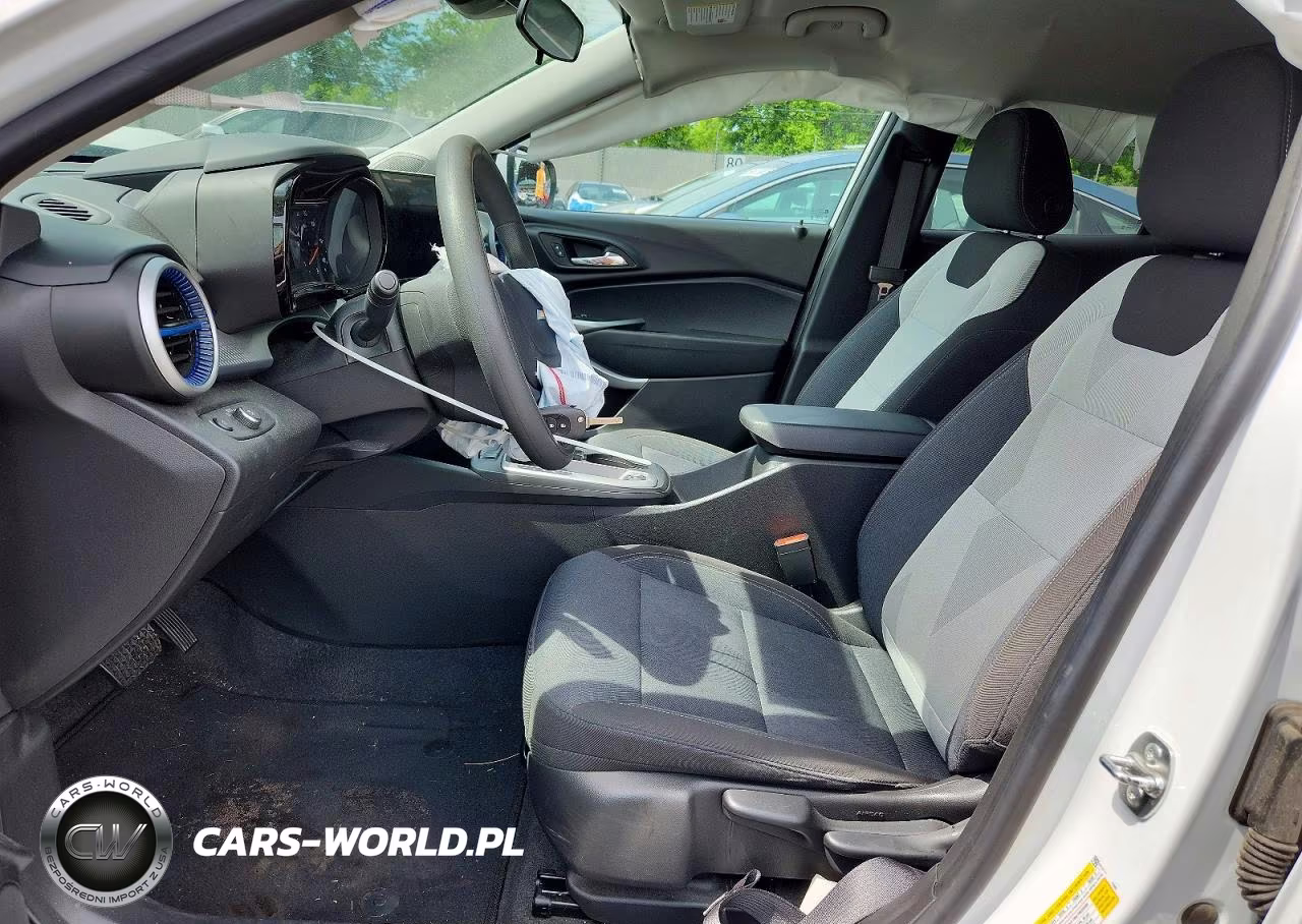 2025 Chevrolet Trax Ls VIN:KL77LFEP4SC049697 - 7