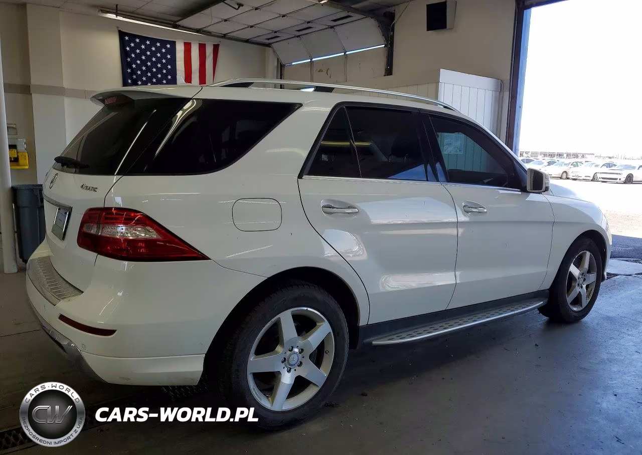 2014 Mercedes-Benz Ml 550 4Matic VIN:4JGDA7DB4EA335990 - 3