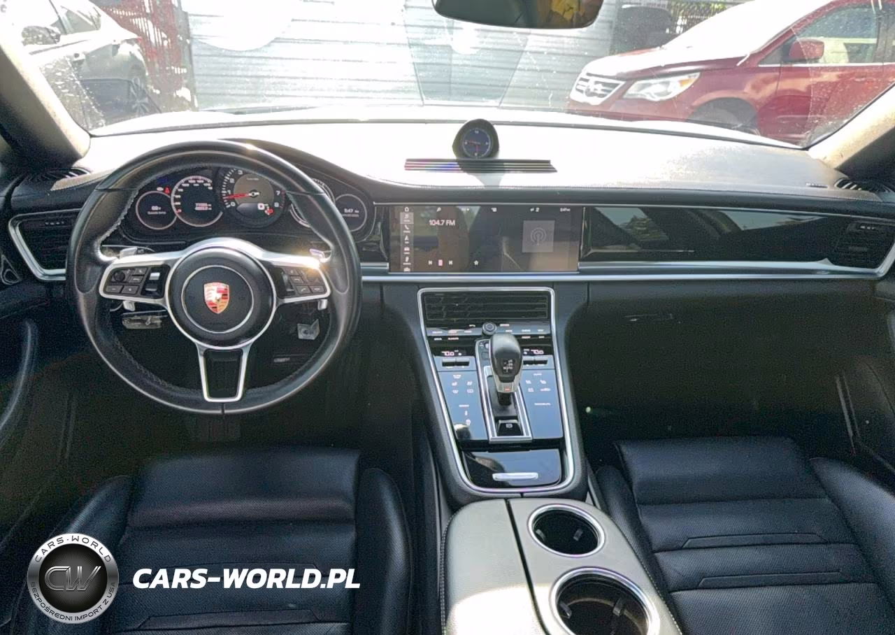 2017 Porsche Panamera 2 VIN:WP0AA2A71HL103883 - 9