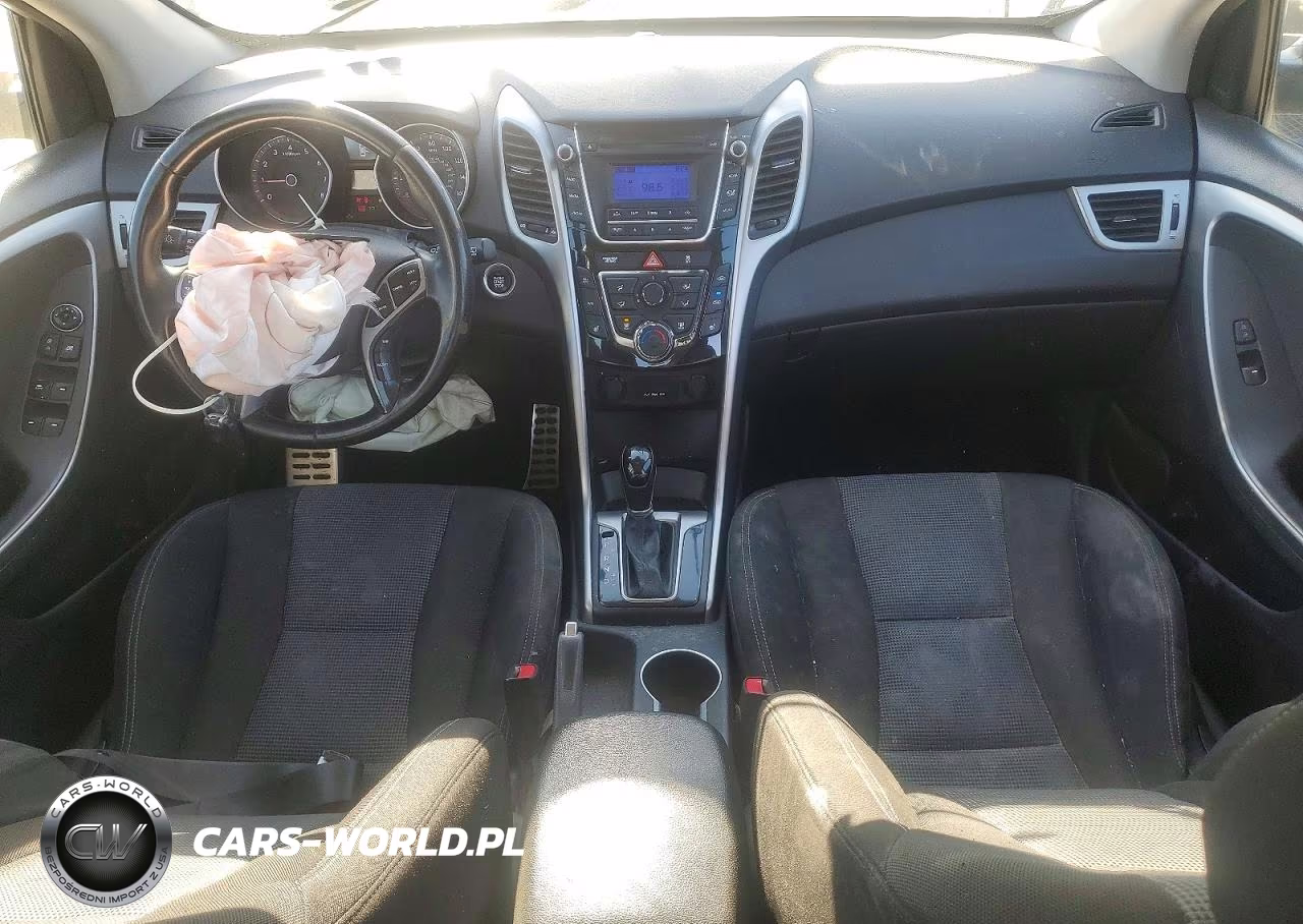 2013 Hyundai Elantra Gt Base VIN:KMHD35LE1DU082540 - 8