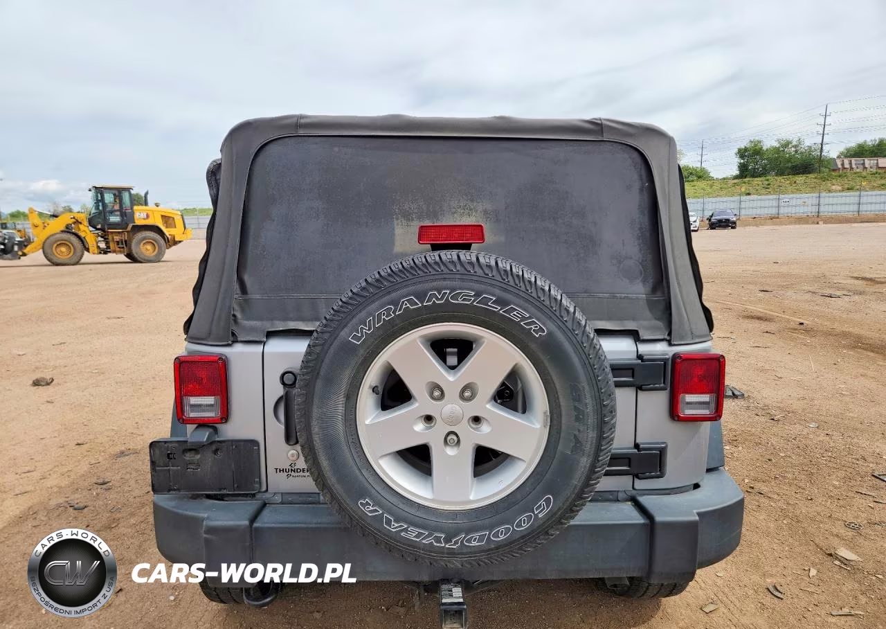 2018 Jeep Wrangler Sport VIN:1C4AJWAG9JL829228 - 6