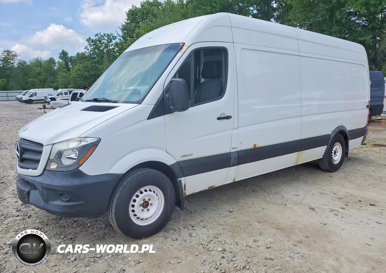2015 Mercedes Benz Sprinter 2500 Delivery Van – zdjęcie 1 z 13