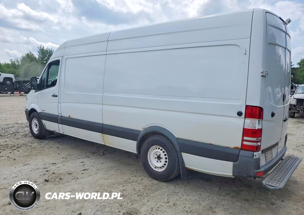 2015 Mercedes Benz Sprinter 2500 Delivery Van VIN:WD3PE8DBXFP124944 - 2