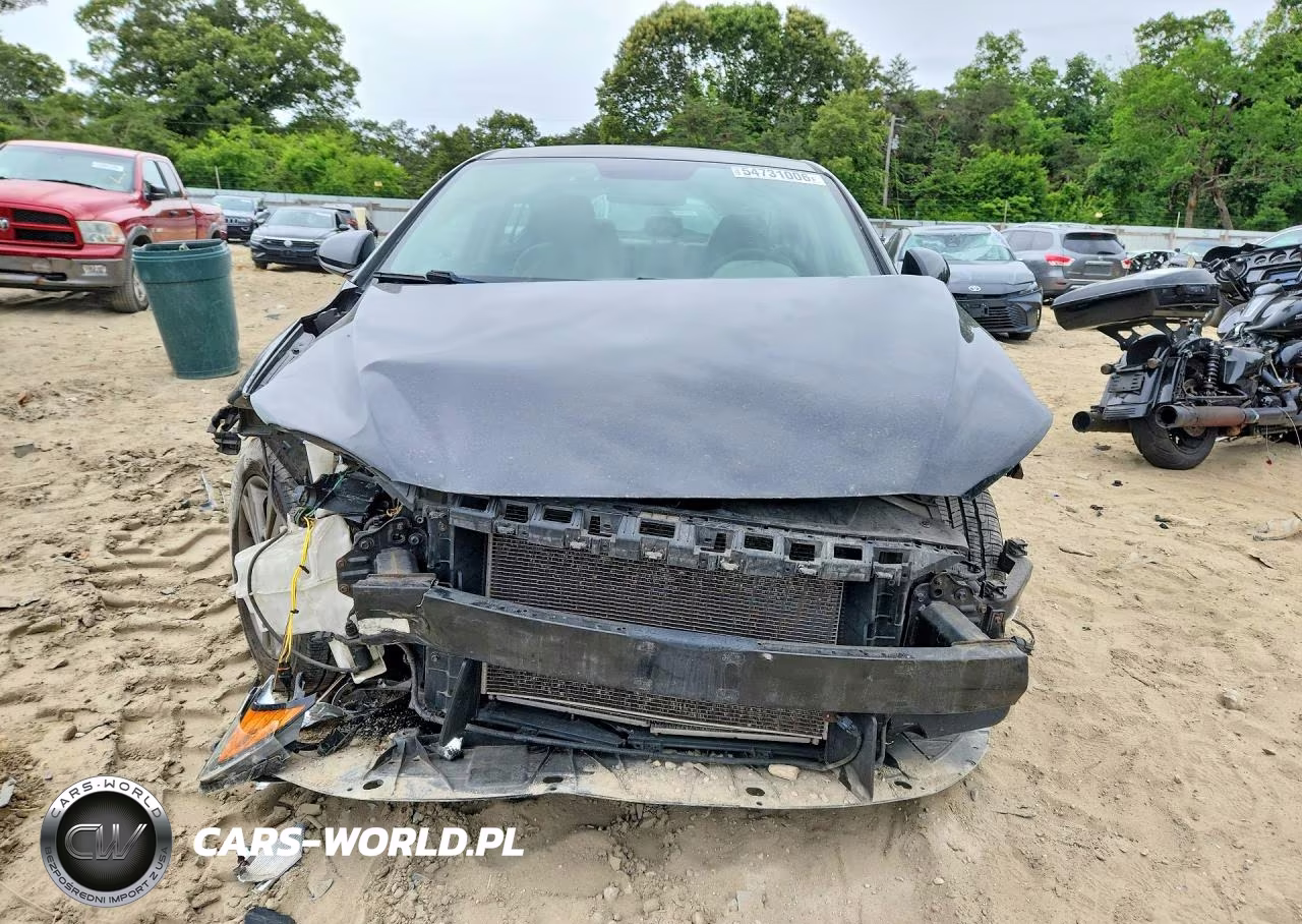 2017 Hyundai Elantra Se VIN:5NPD84LF6HH124824 - 5