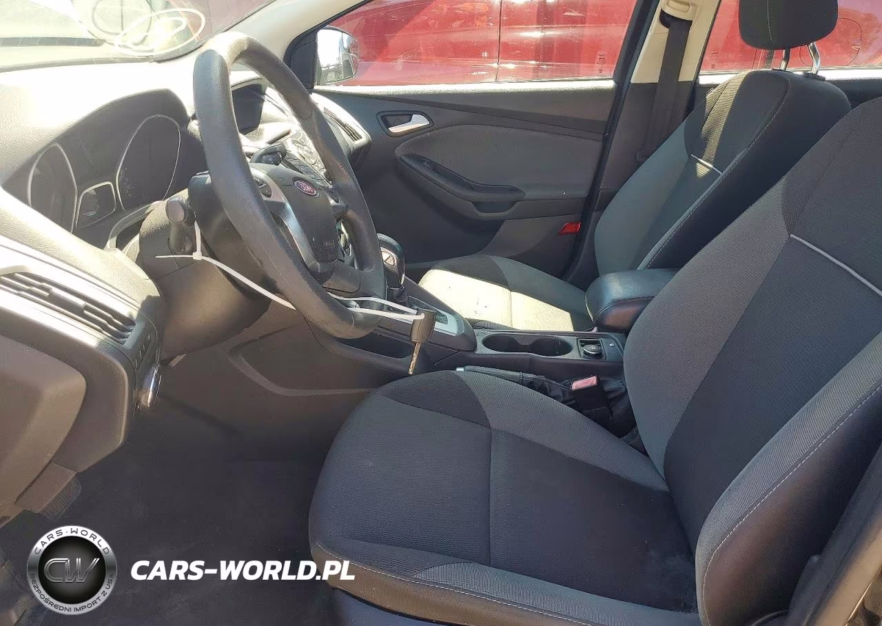 2012 Ford Focus Se VIN:1FAHP3F24CL127870 - 7