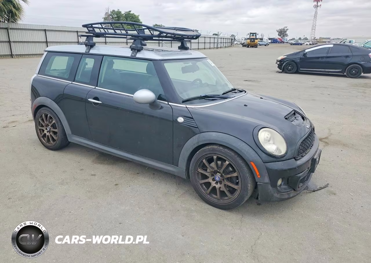 2011 Mini Cooper S Clubman VIN:WMWZG3C5XBTY31418 - 4