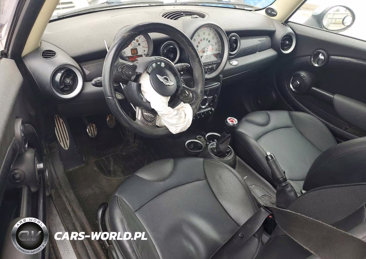 2011 Mini Cooper S Clubman VIN:WMWZG3C5XBTY31418 - 8