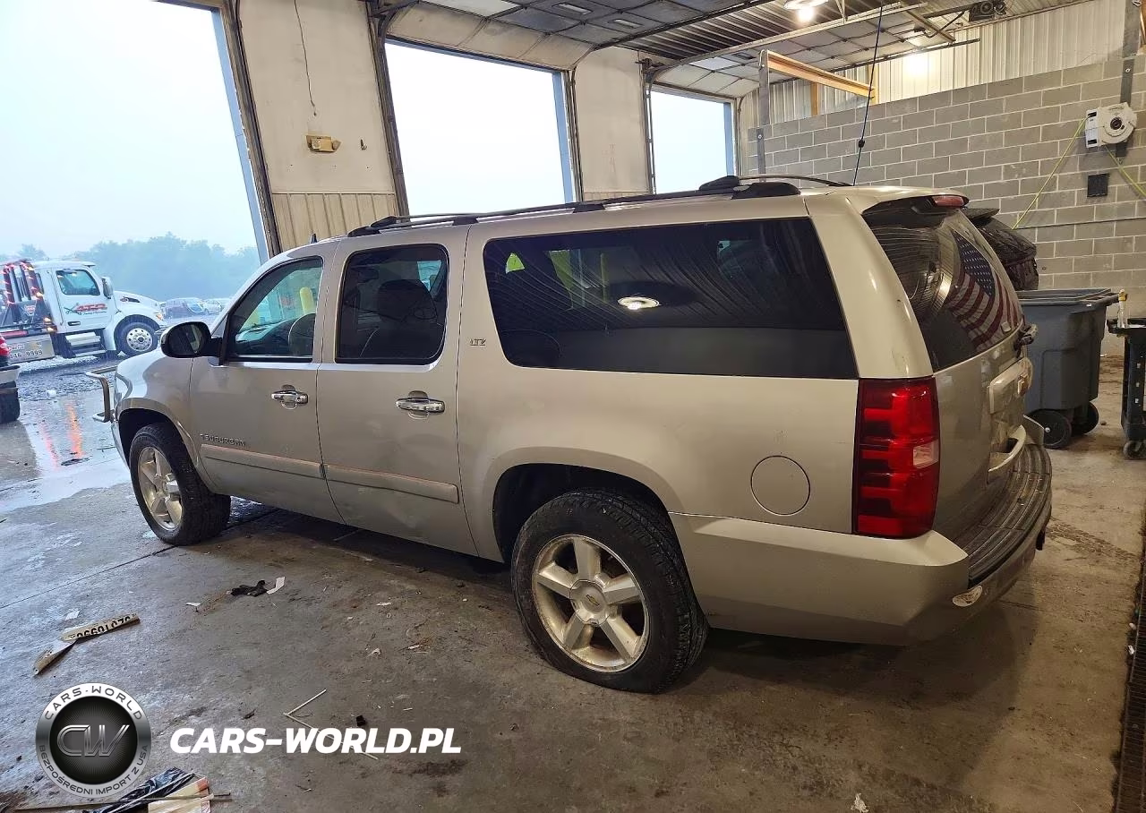 2007 Chevrolet Suburban C1500 VIN:3GNFC16J87G209796 - 2