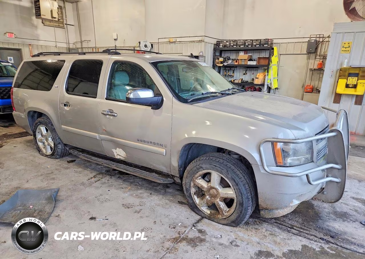 2007 Chevrolet Suburban C1500 VIN:3GNFC16J87G209796 - 4