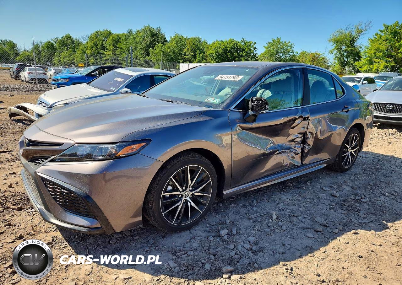 2024 Toyota Camry Se – zdjęcie 1 z 12