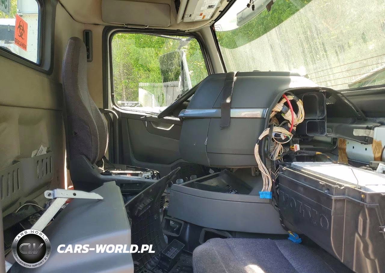 2019 Volvo Vnr Semi Truck VIN:4V4WC9EH0KN219250 - 9