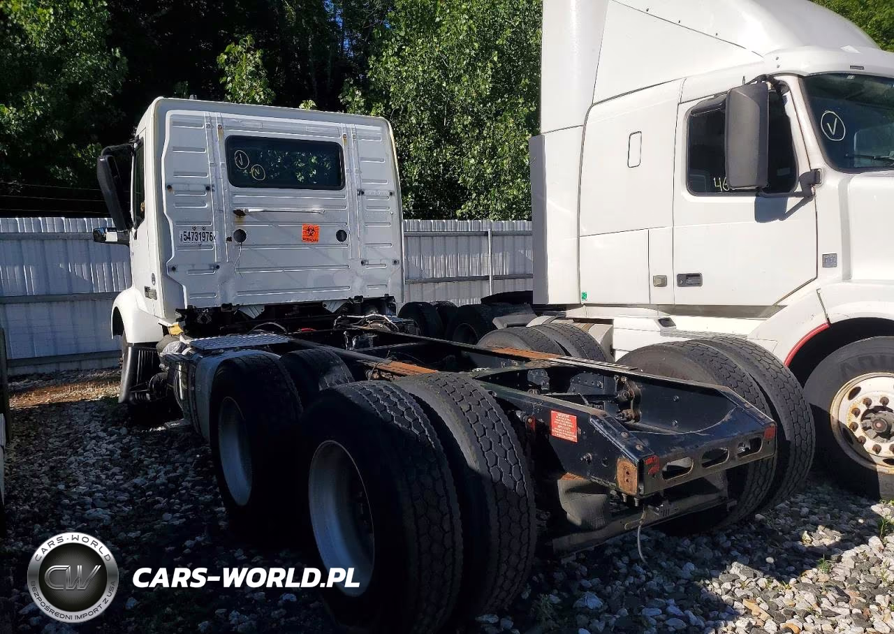 2019 Volvo Vnr - Semi Truck VIN:4V4WC9EH6KN219270 - 3