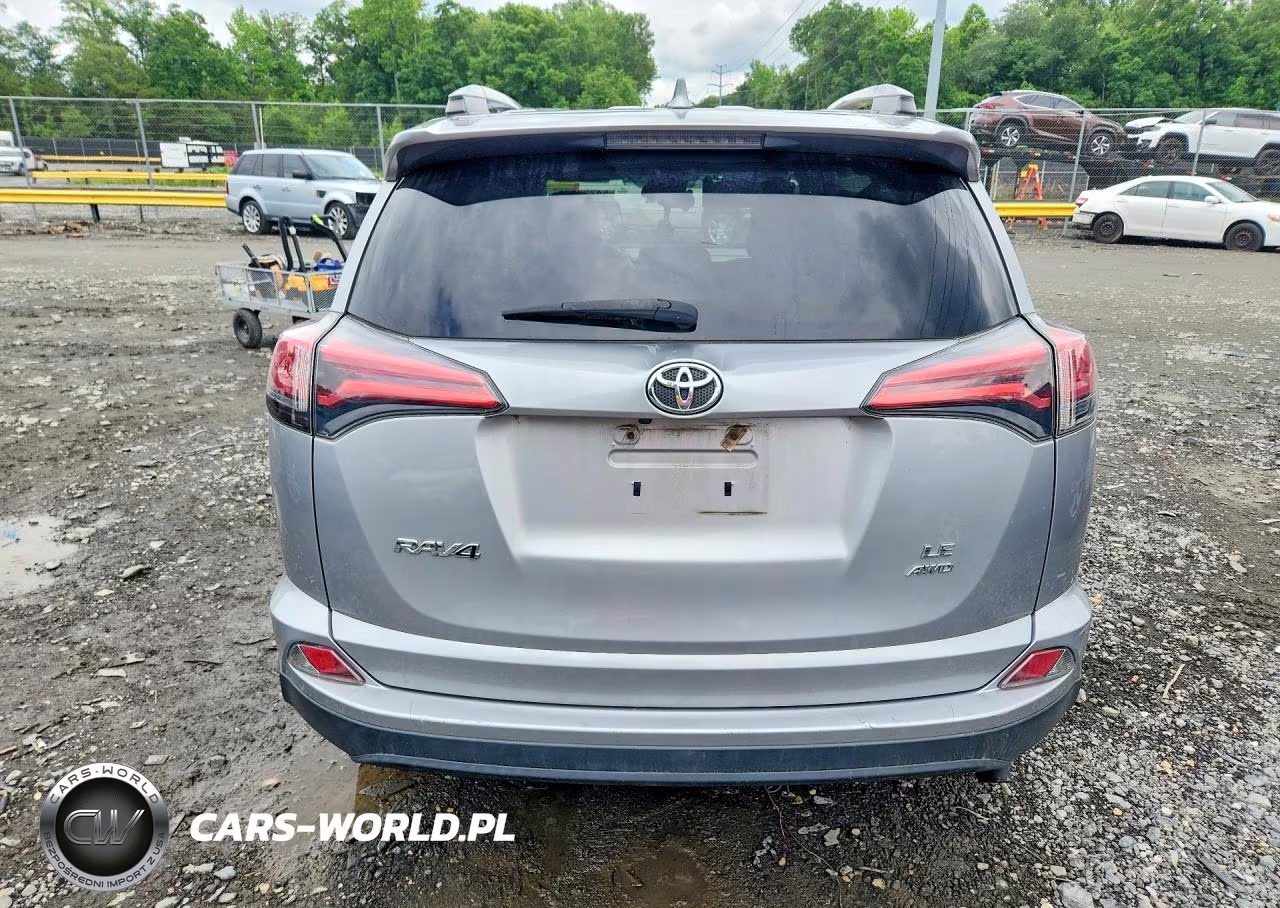 2018 Toyota Rav4 Le VIN:2T3BFREV8JW717596 - 6