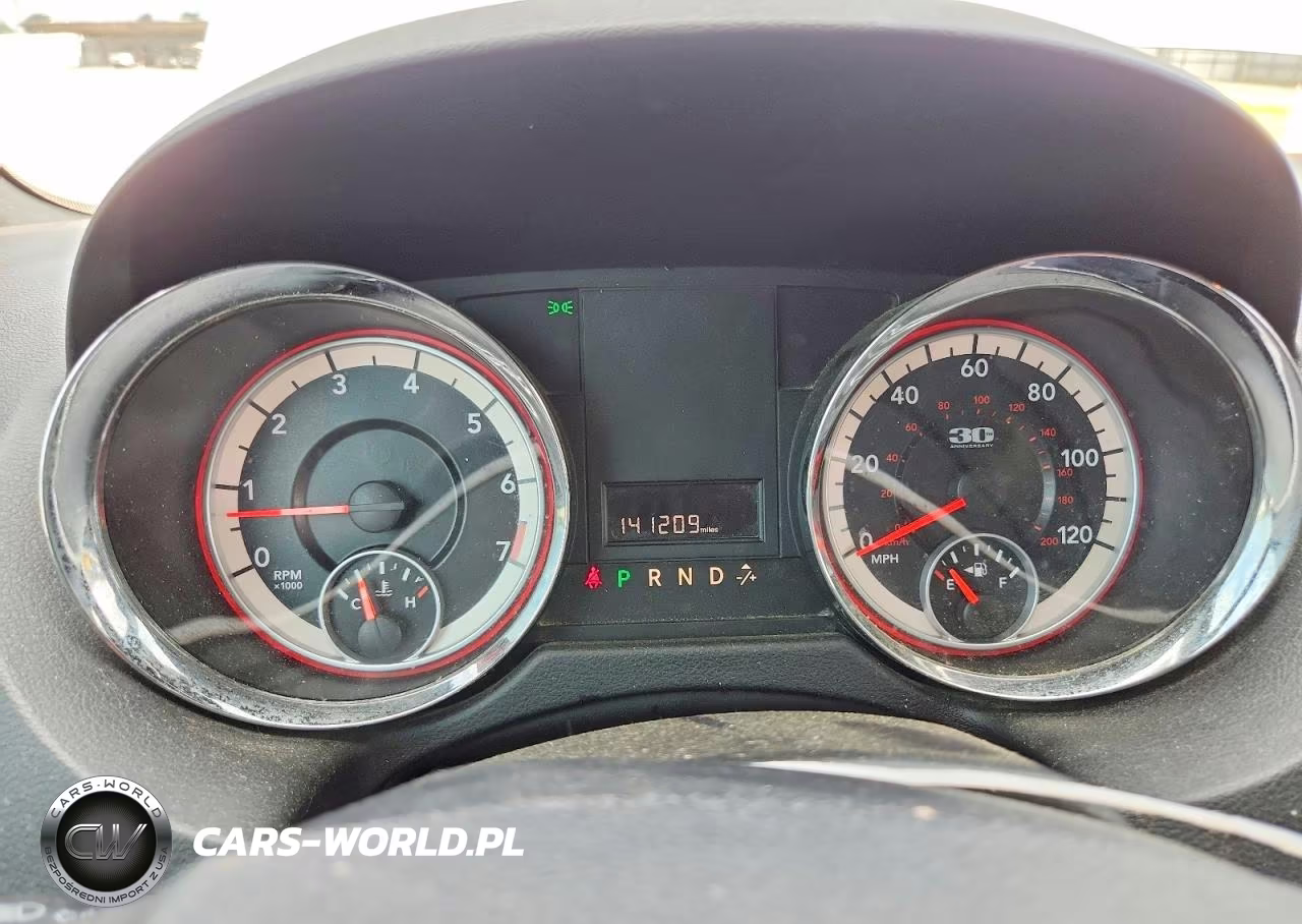 2014 Dodge Grand Caravan Sxt VIN:2C4RDGCG2ER340485 - 9