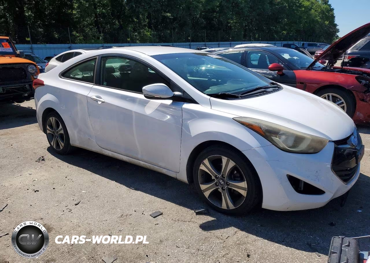 2014 Hyundai Elantra Coupe Base VIN:KMHDH6AH5EU025599 - 4