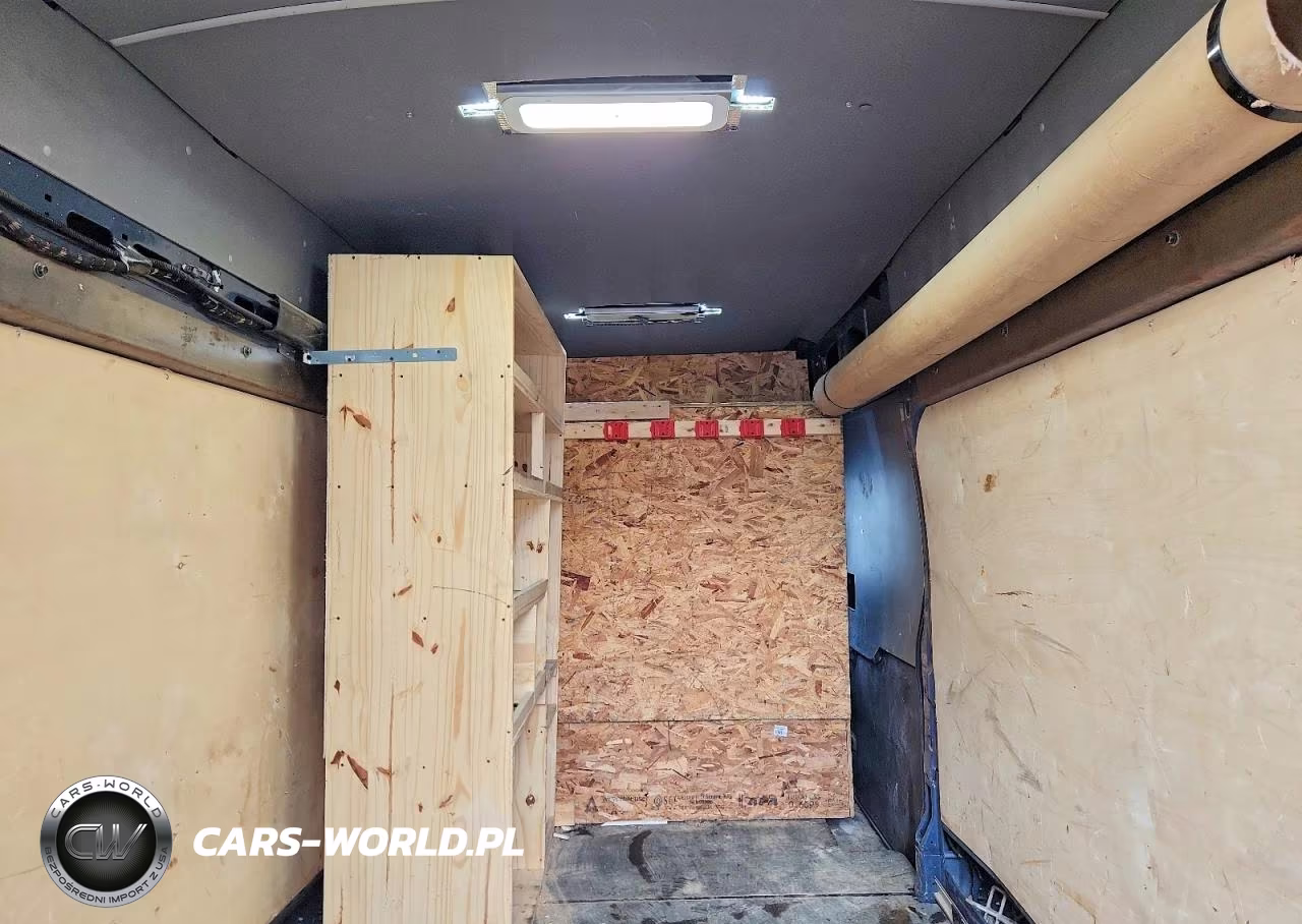2019 Ford Transit T-250 VIN:1FTYR3XM5KKB33492 - 11