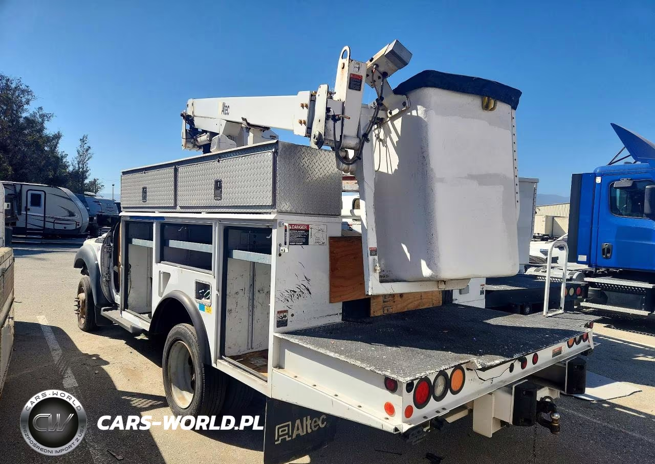2013 Ford F450 Super Duty Bucket Truck VIN:1FDUF4GT6DEB88874 - 2