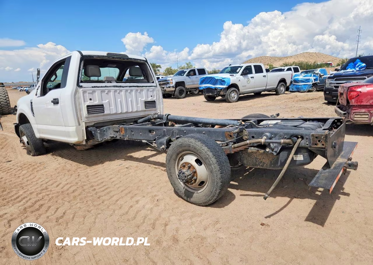2018 Ford F350 Super Duty VIN:1FDRF3G62JED02908 - 2