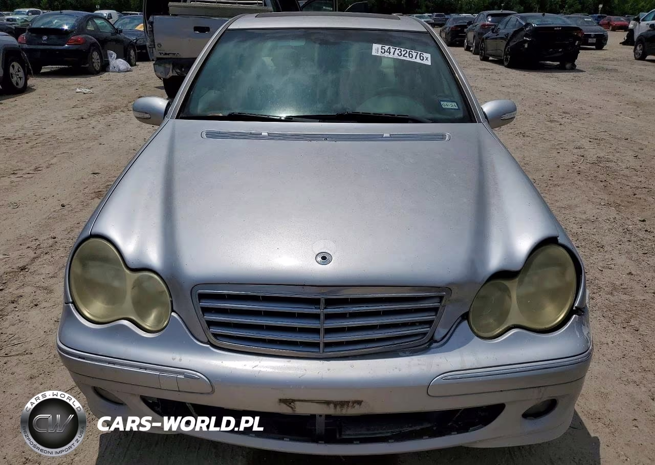 2011 Merz C-Class VIN:WDBRF61J75A655563 - 5
