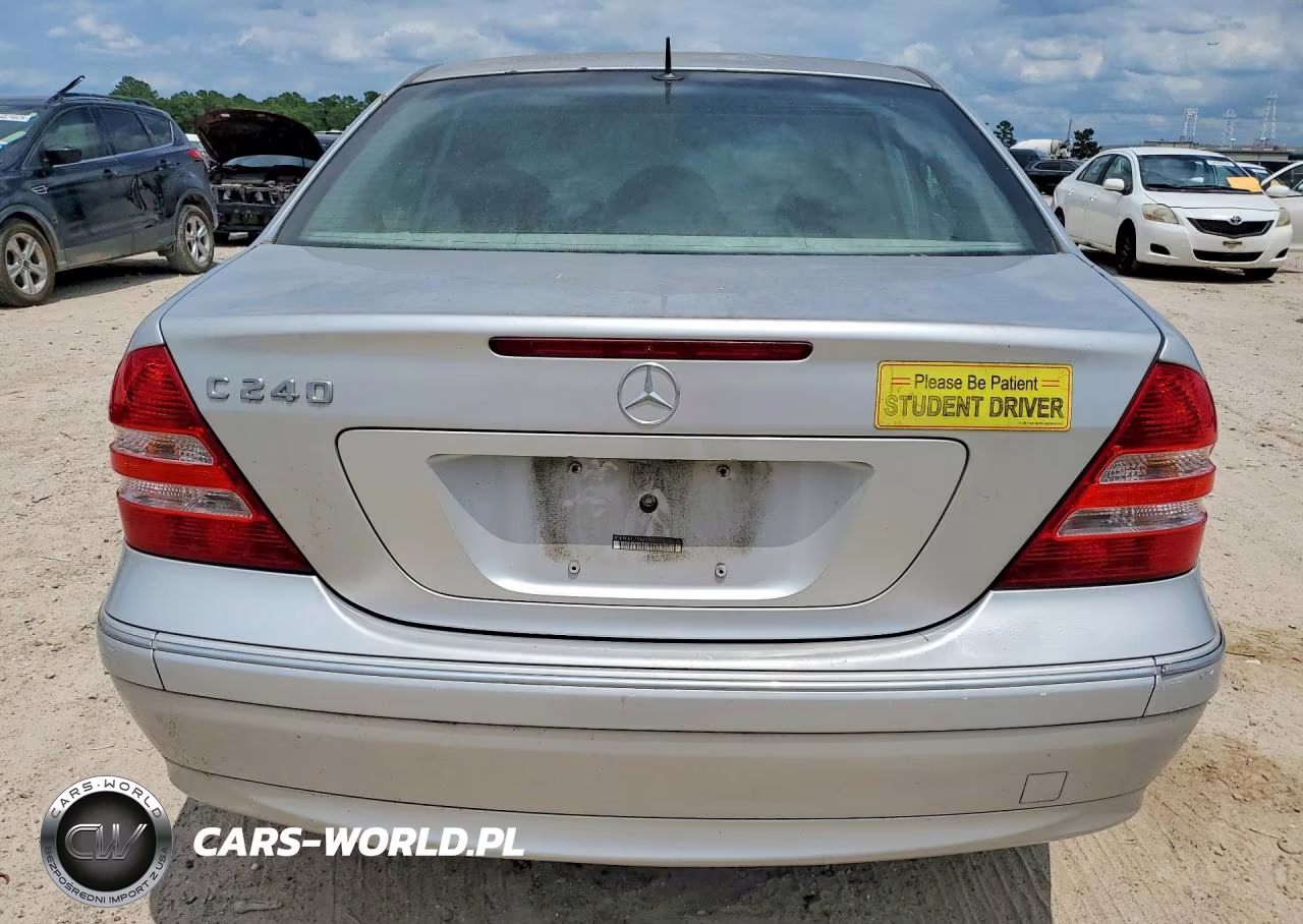 2011 Merz C-Class VIN:WDBRF61J75A655563 - 6