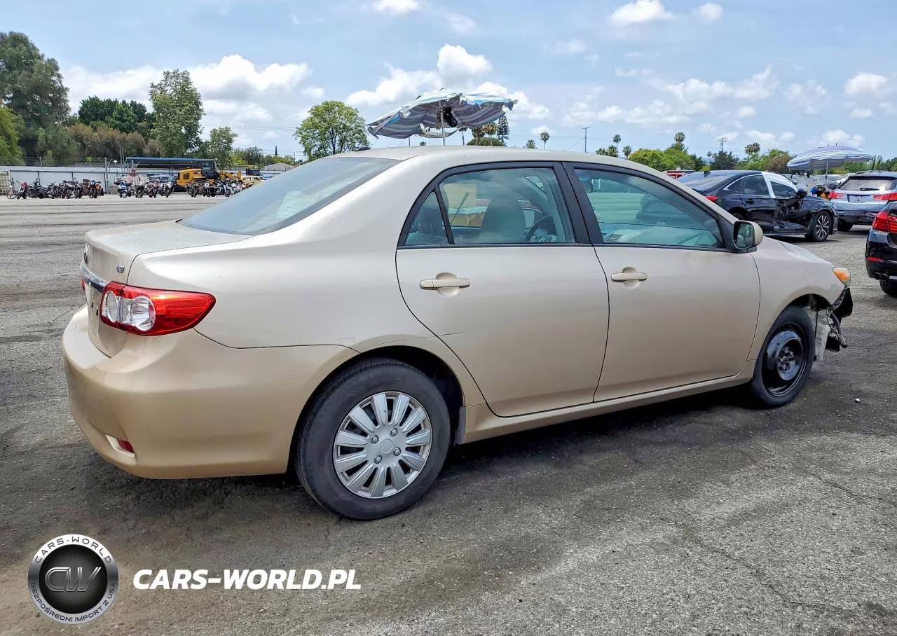 2011 Toyota Corolla Le VIN:2T1BU4EE7BC599657 - 3