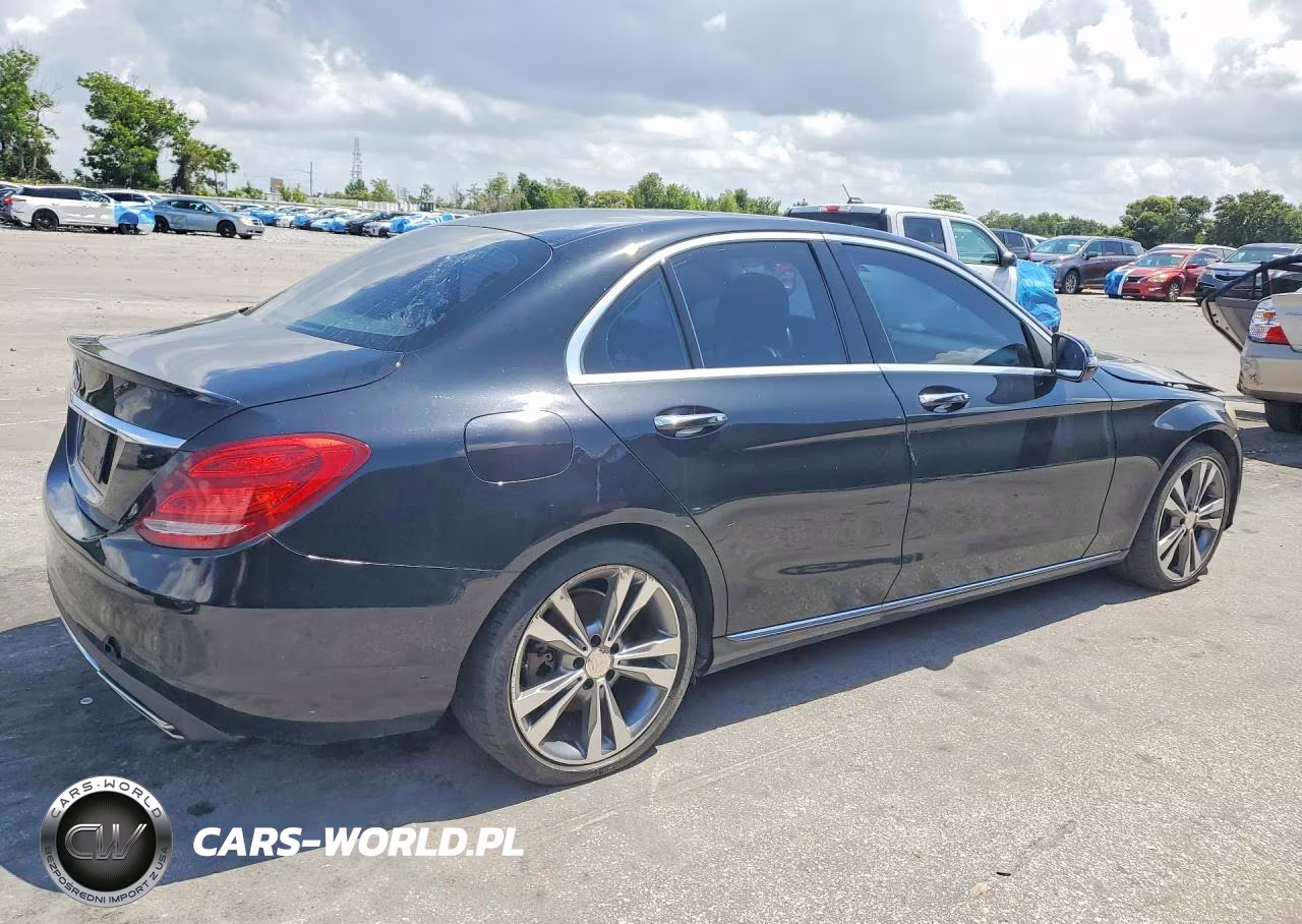 2016 Mercedes-Benz C 300 VIN:55SWF4JB6GU171703 - 3