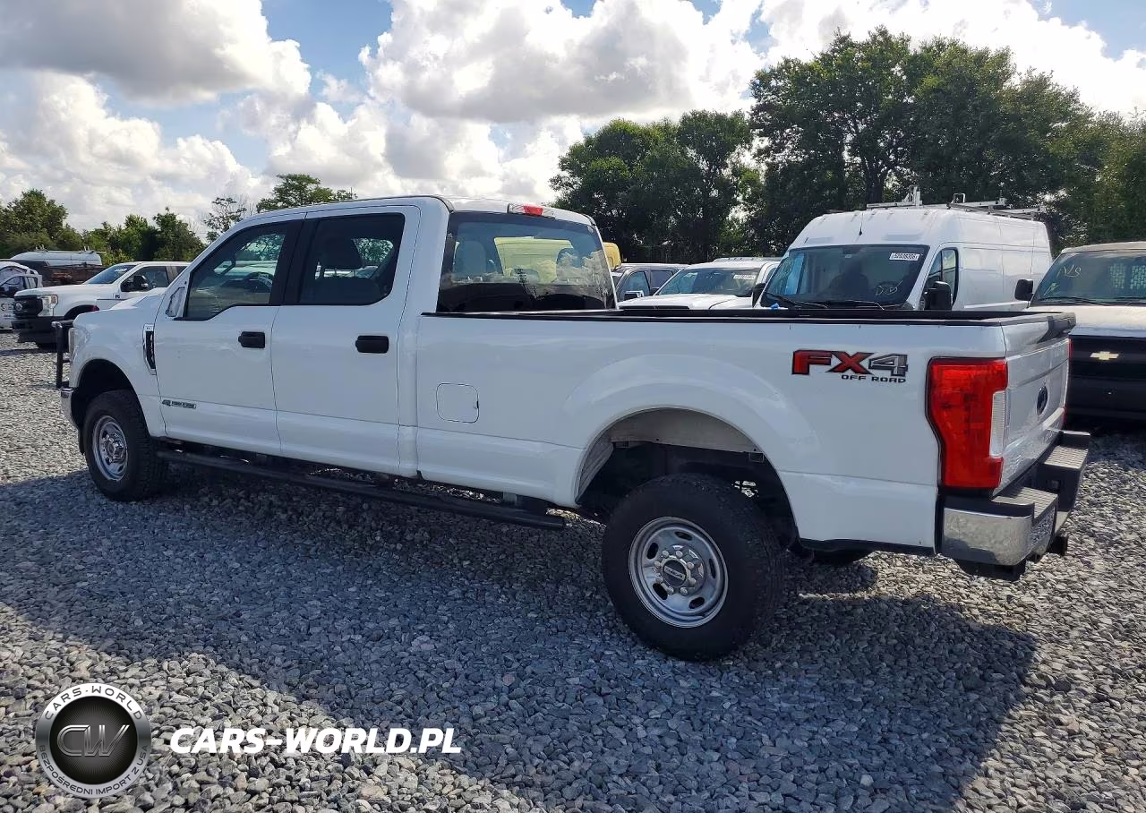 2018 Ford F250 Super Duty VIN:1FT7W2BT6JEC78082 - 2