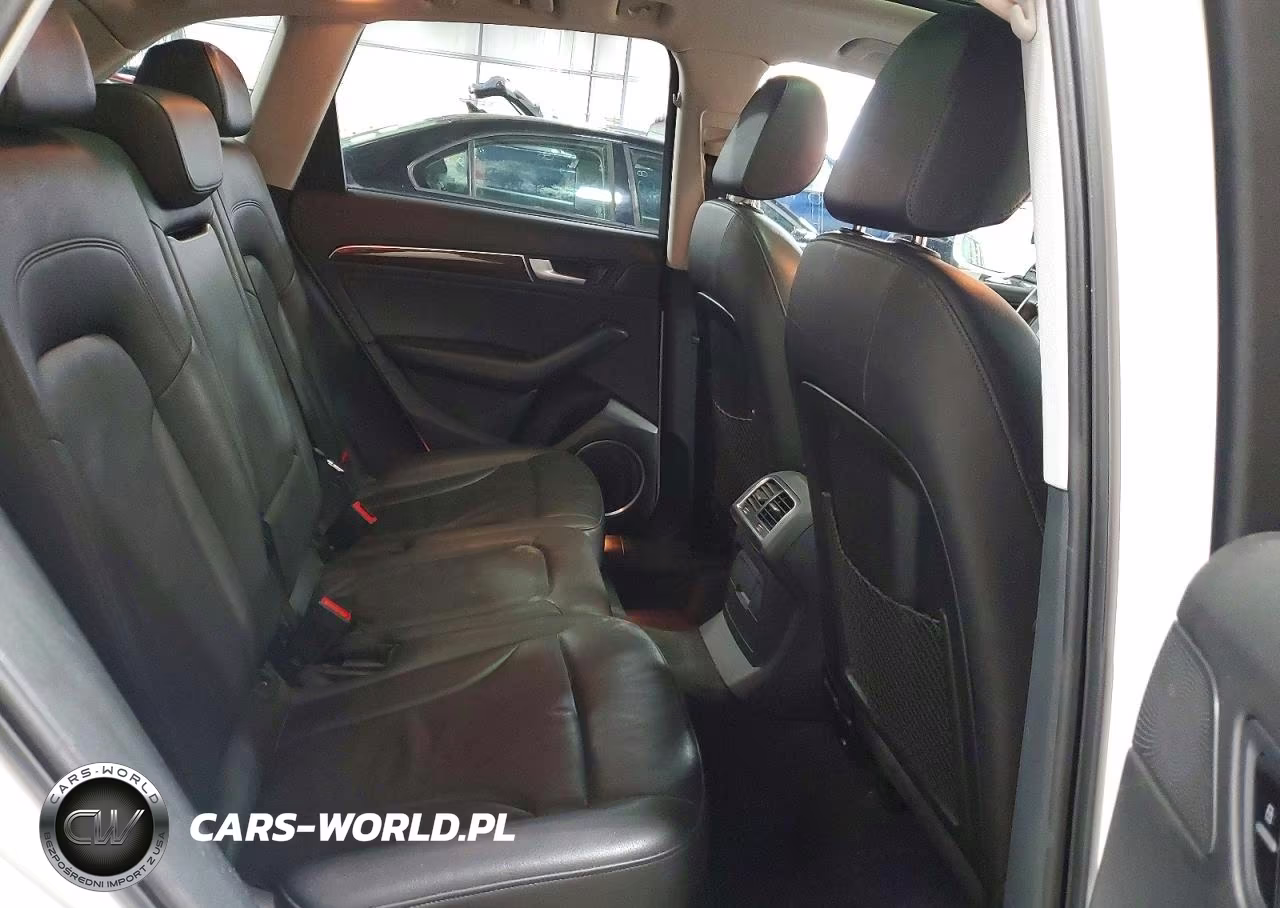 2017 Audi Q5 Premium Plus VIN:WA1L2AFPXHA044637 - 10