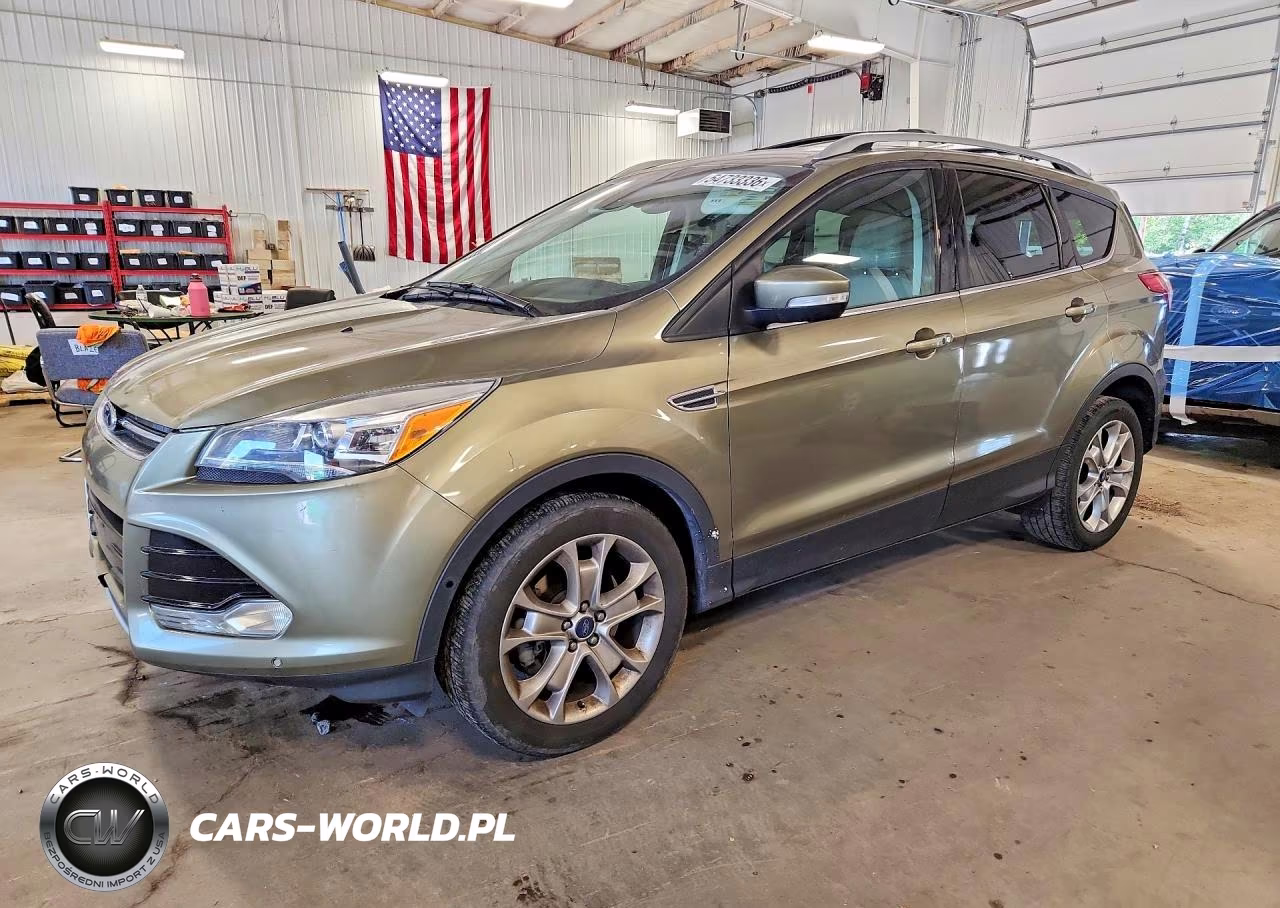 2014 Ford Escape Titanium – zdjęcie 1 z 13