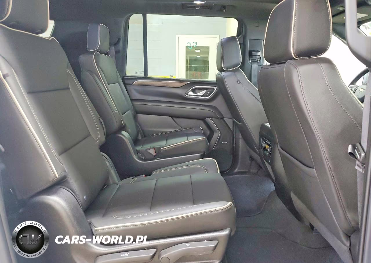 2023 Chevrolet Suburban K1500 Premier VIN:1GNSKFKD8PR167659 - 11
