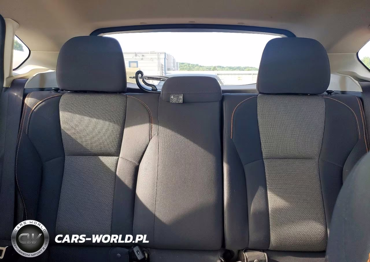 2019 Subaru Crosstrek Premium VIN:JF2GTAEC4KH349084 - 10
