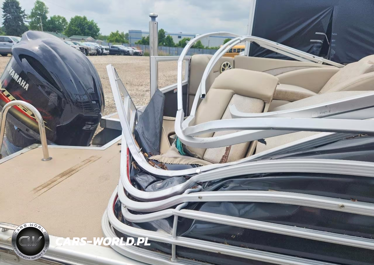 2012 Bennington 2575Rcw Pontoon 26' VIN:ETW74880F112 - 10