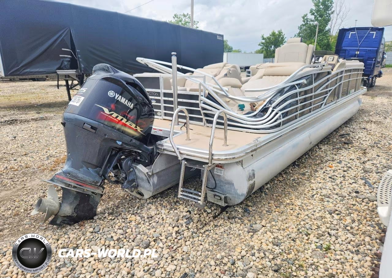 2012 Bennington 2575Rcw Pontoon 26' VIN:ETW74880F112 - 3