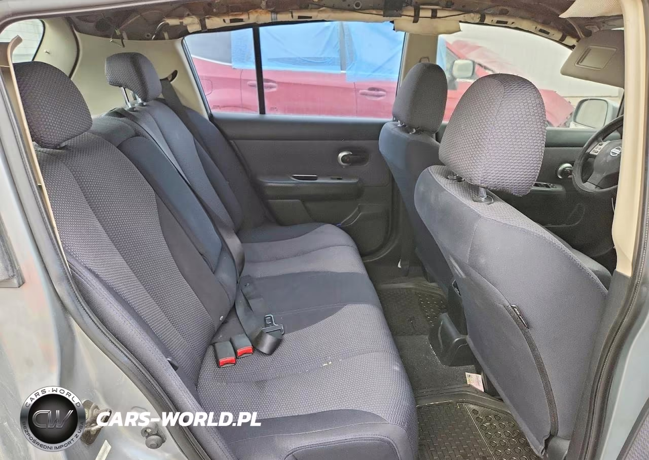 2007 Nissan Versa 1.8 S VIN:3N1BC13E07L364223 - 11