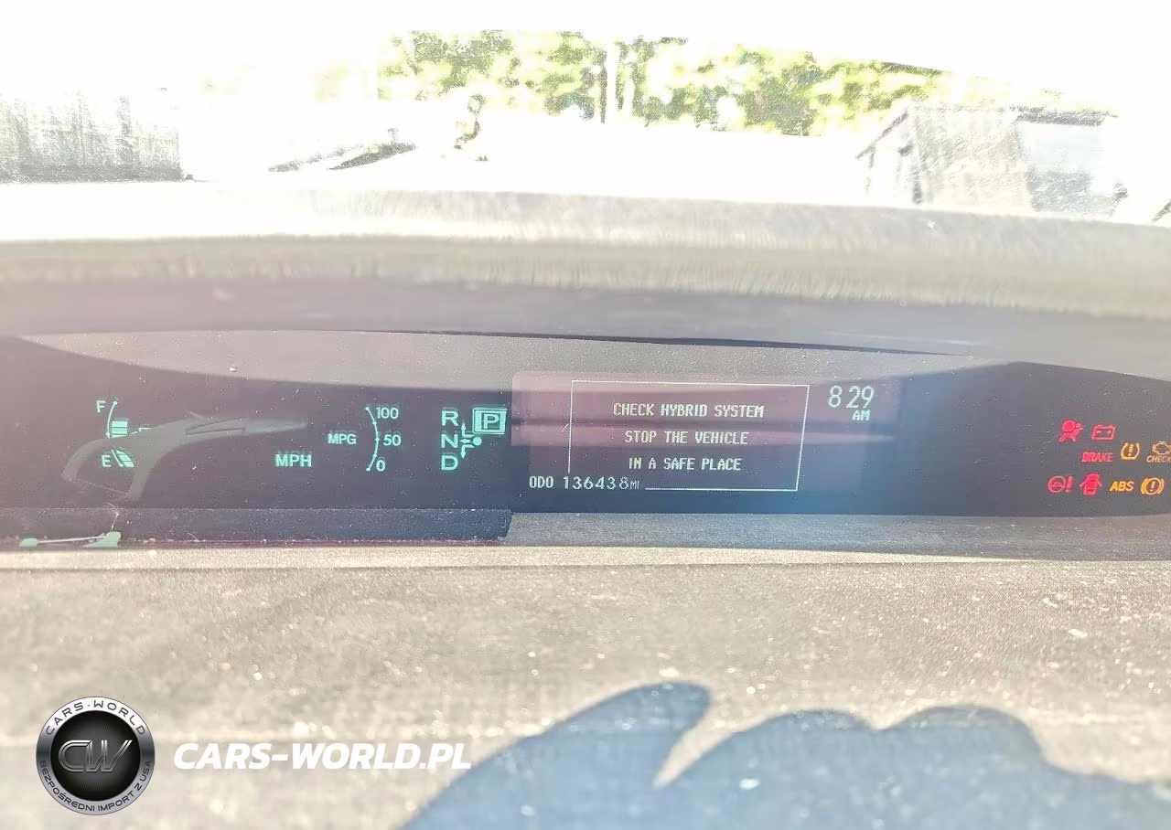 2015 Toyota Prius Two VIN:JTDKN3DU0F1875901 - 9