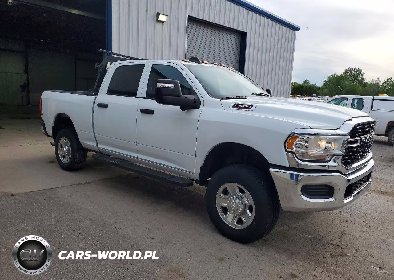 2024 Ram 2500 Tradesman VIN:3C6UR5CJ9RG102826 - 4