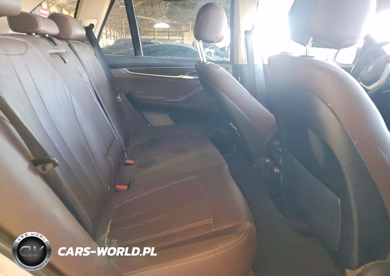 2015 BMW X5 xDrive35I VIN:5UXKR0C57F0P12843 - 10