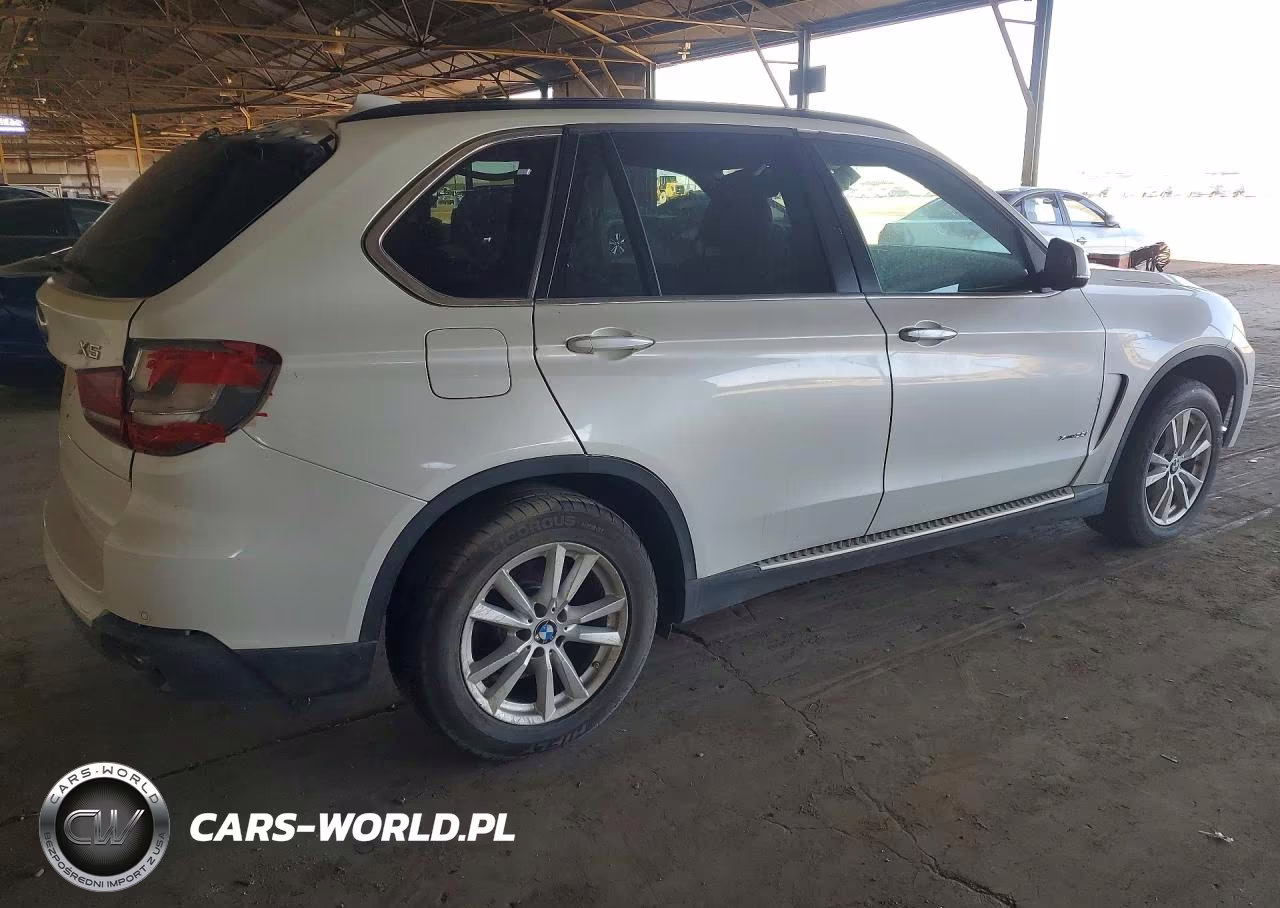 2015 BMW X5 xDrive35I VIN:5UXKR0C57F0P12843 - 3