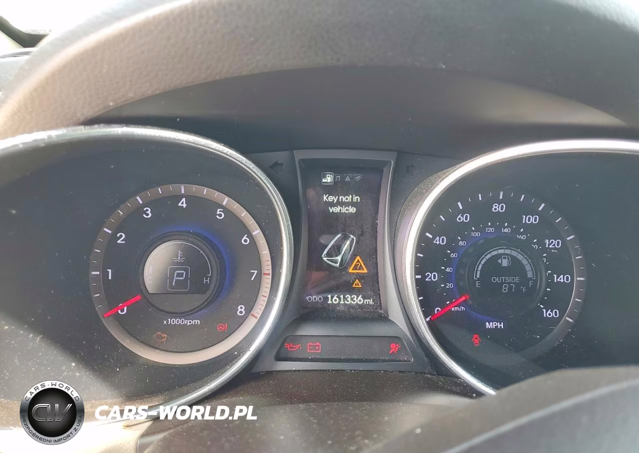 2013 Hyundai Santa Fe Sport VIN:5XYZU3LA4DG112706 - 9