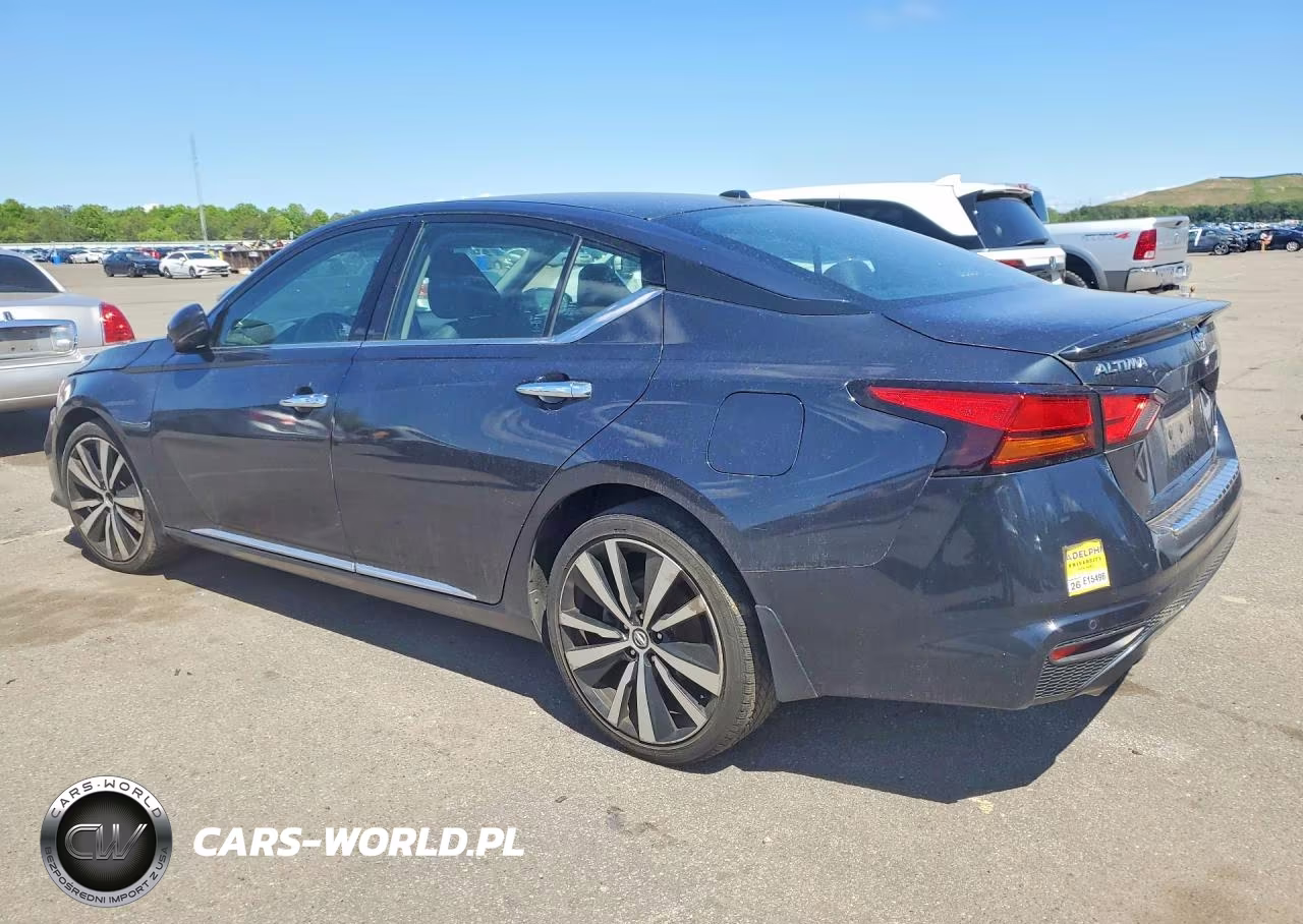 2019 Nissan Altima Platinum VIN:1N4BL4FW0KC136672 - 2