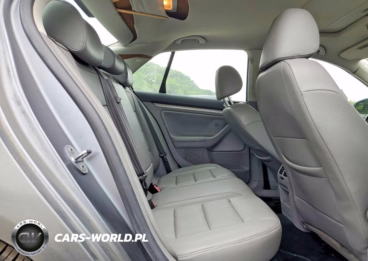 2008 Volkswagen Jetta Se VIN:3VWRM71K08M028892 - 10