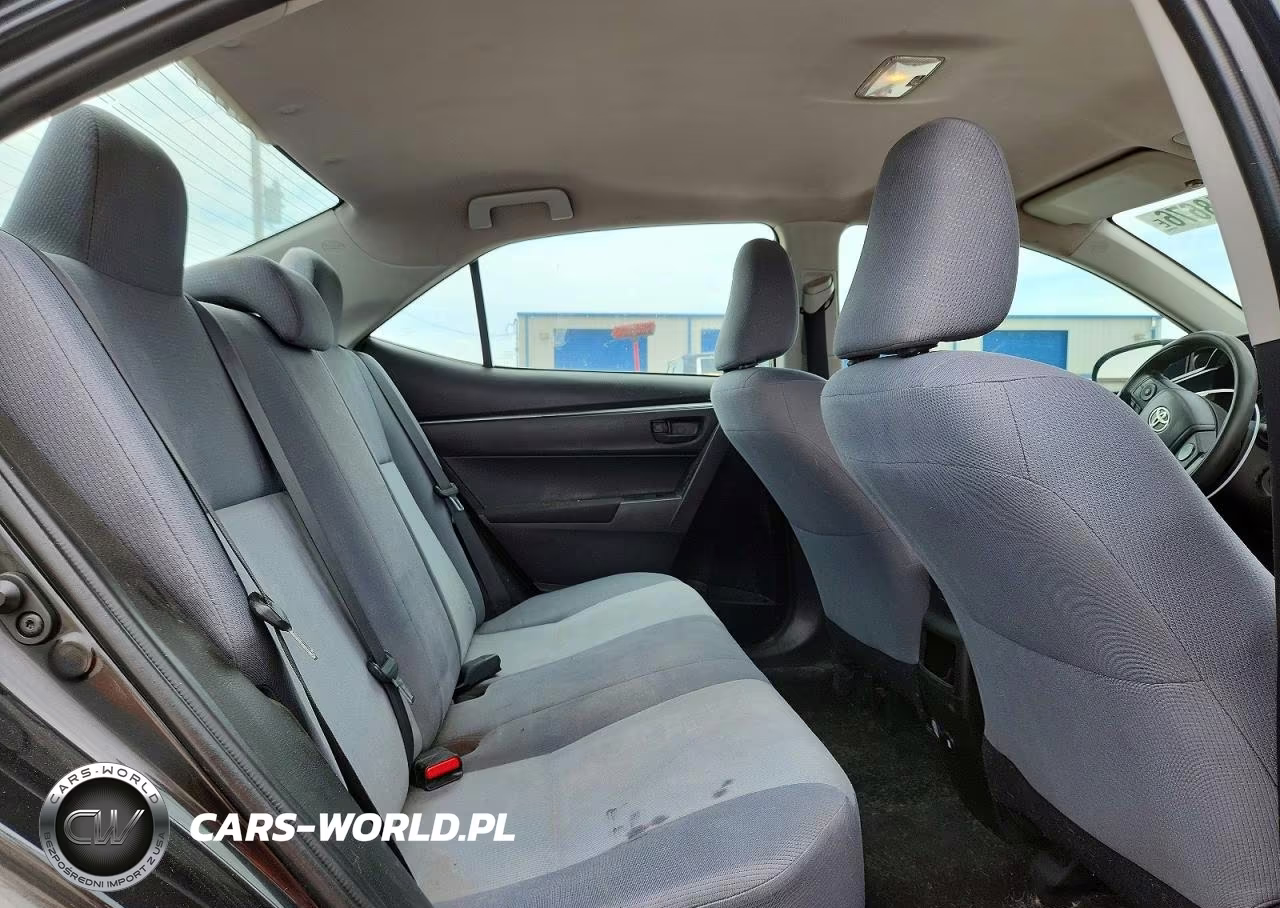 2016 Toyota Corolla L VIN:5YFBURHE4GP406963 - 10