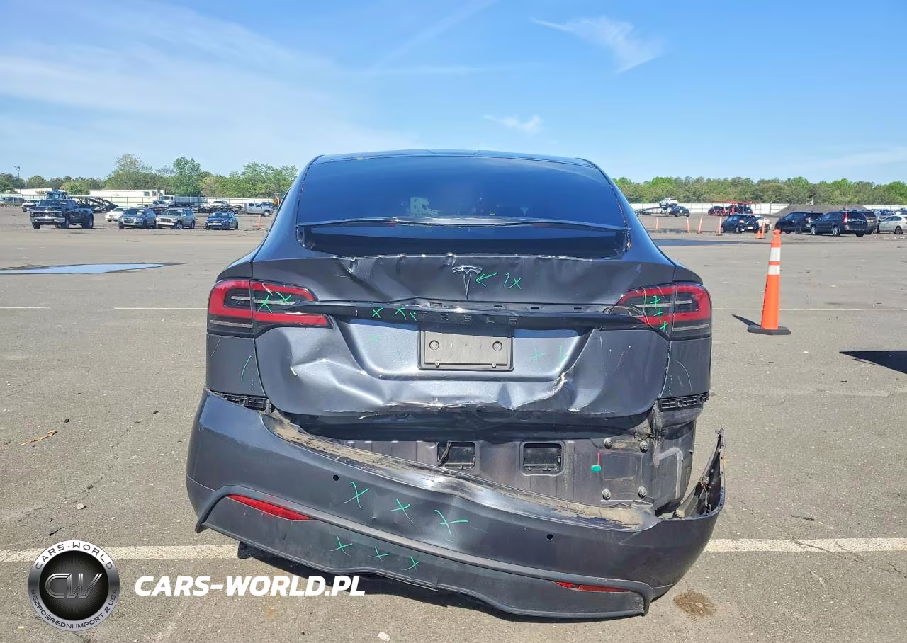 2022 Tesla Model X VIN:7SAXCAE59NF346530 - 6