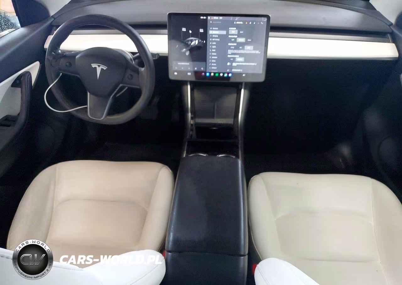 2020 Tesla Model Y VIN:5YJYGDEE6LF049770 - 8