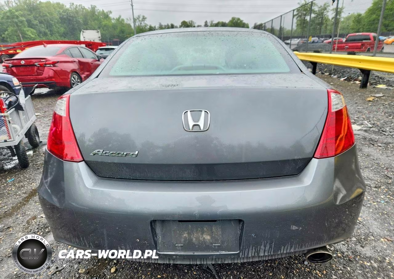 2010 Honda Accord Lx VIN:1HGCS1B31AA019304 - 6