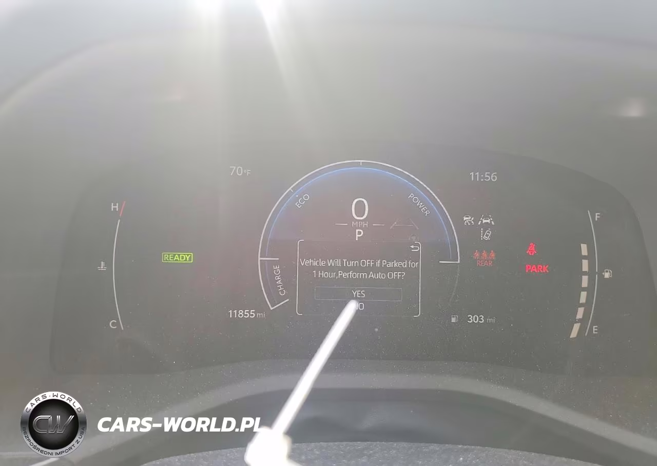 2026 Toyota Camry Le VIN:4T1DBADK7TU040341 - 9